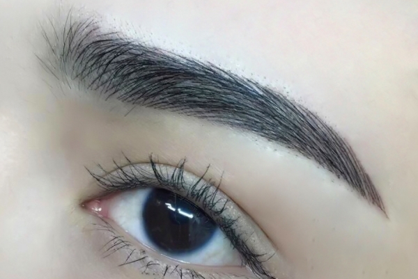 Hii Phong phun mi ombre la gi?