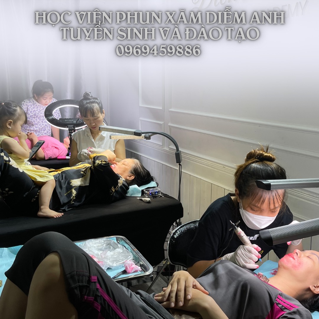 Chuong trinh day nghe phun xam tai Phun Xam Diem Anh